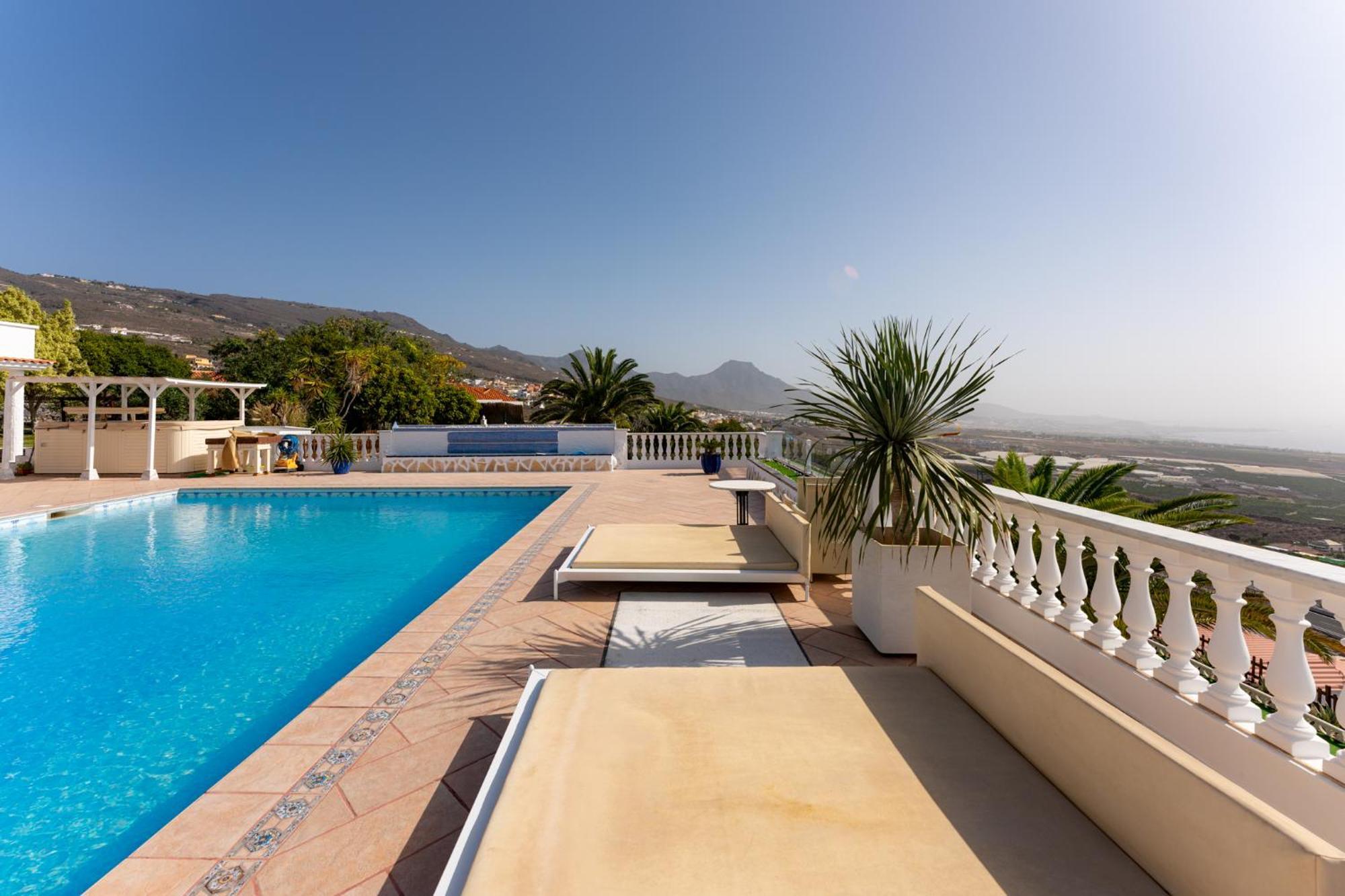 Villa Private Luxury With Jacuzzi, Beach Bar, Pool *