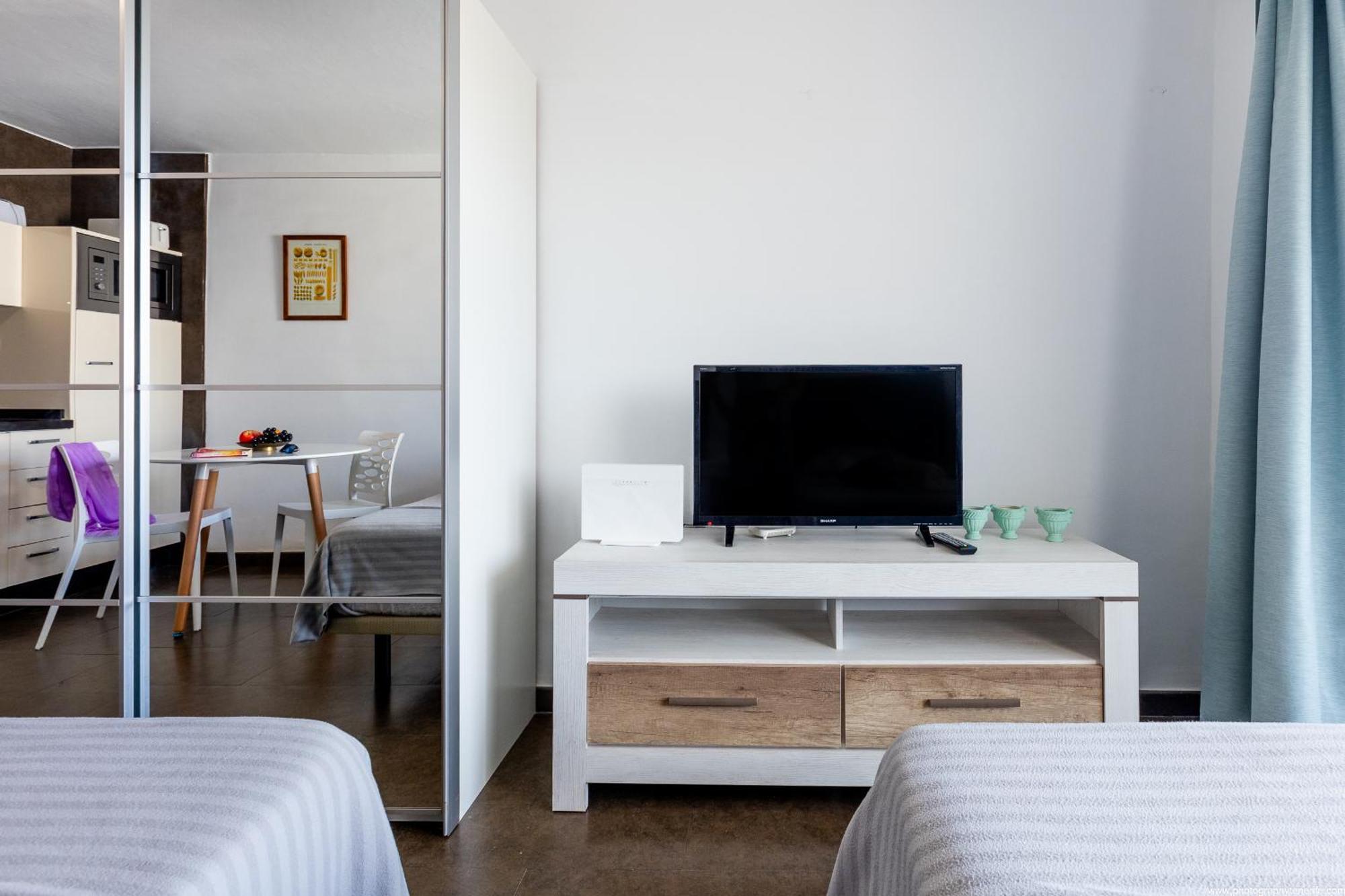 Apartment 603 Comodoro Front Los Cristianos (Tenerife)