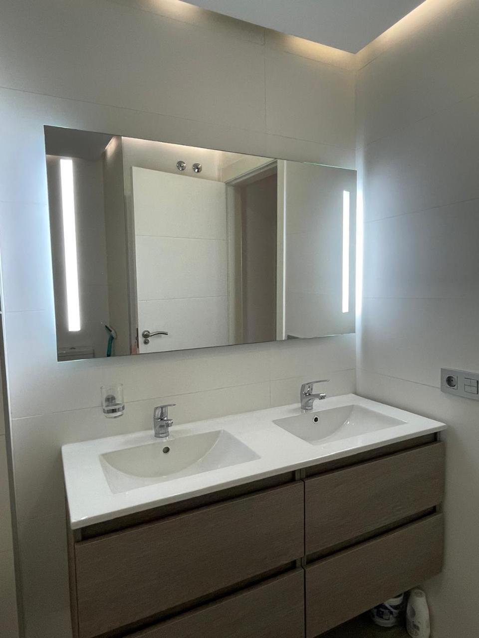 Apartamento 2br Ocean Garden Apt, Heated Pool, Ocean View, Pp81 Costa Adeje (Tenerife)