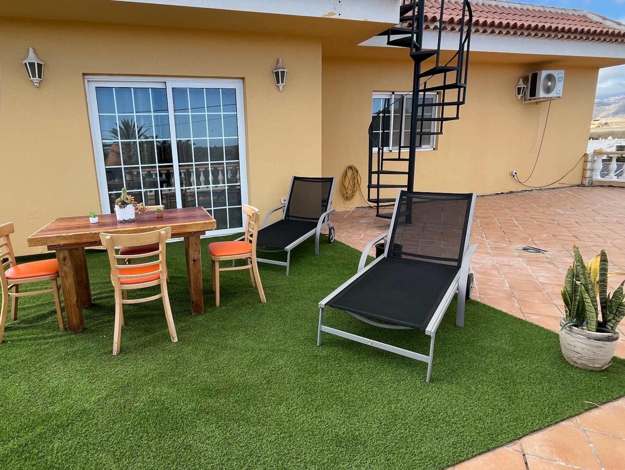 Apartment Piso Fiore *