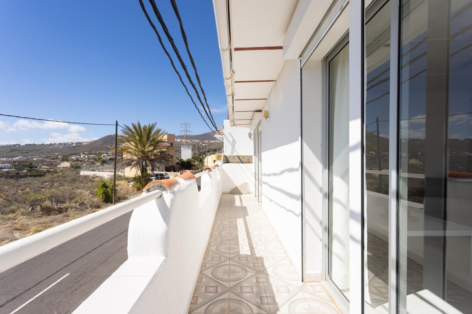 Oasis Tenerife Rentals Con Piscina Climatizada, Cocina Exterior Y Barbacoa Apartamento