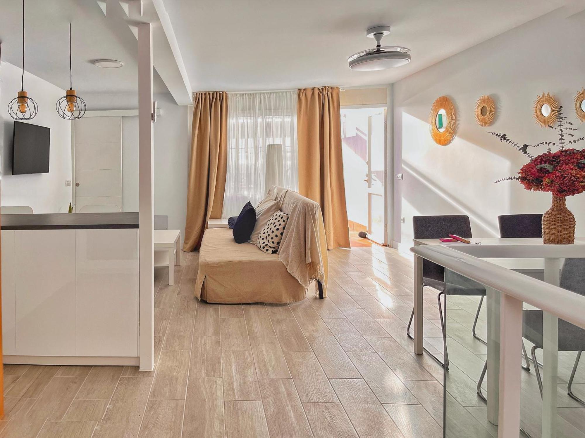 Canary Treasure Sunset By The Sea - Modern With Ocean Views *