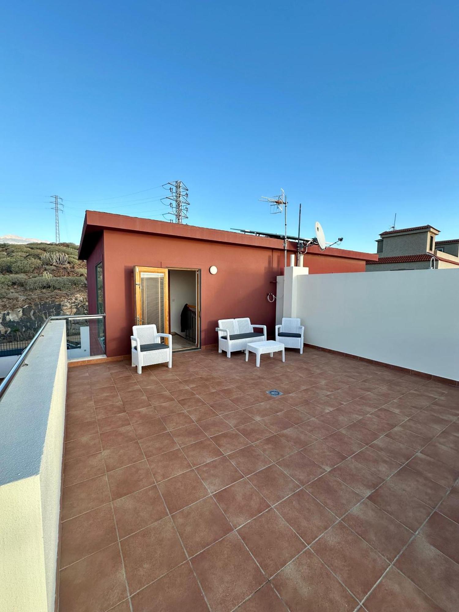Chris Ocean View La Jaca