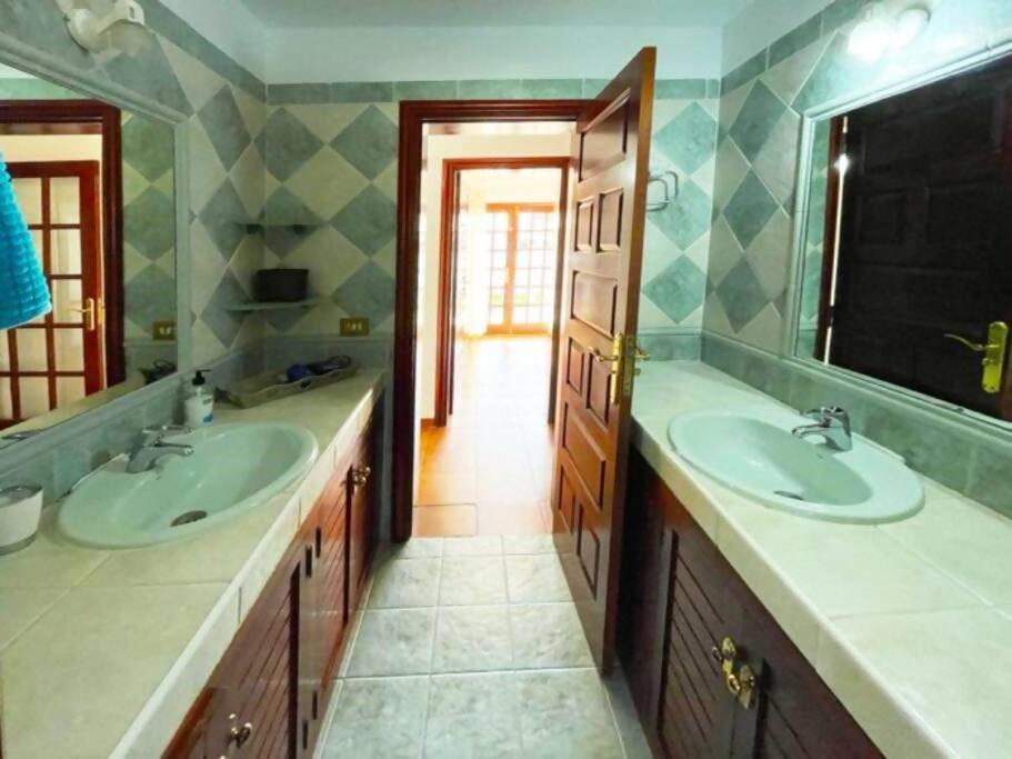 In Fairways Village Golf Del Sur Holiday home