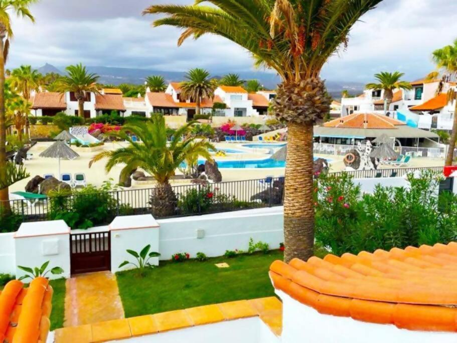In Fairways Village Golf Del Sur Holiday home