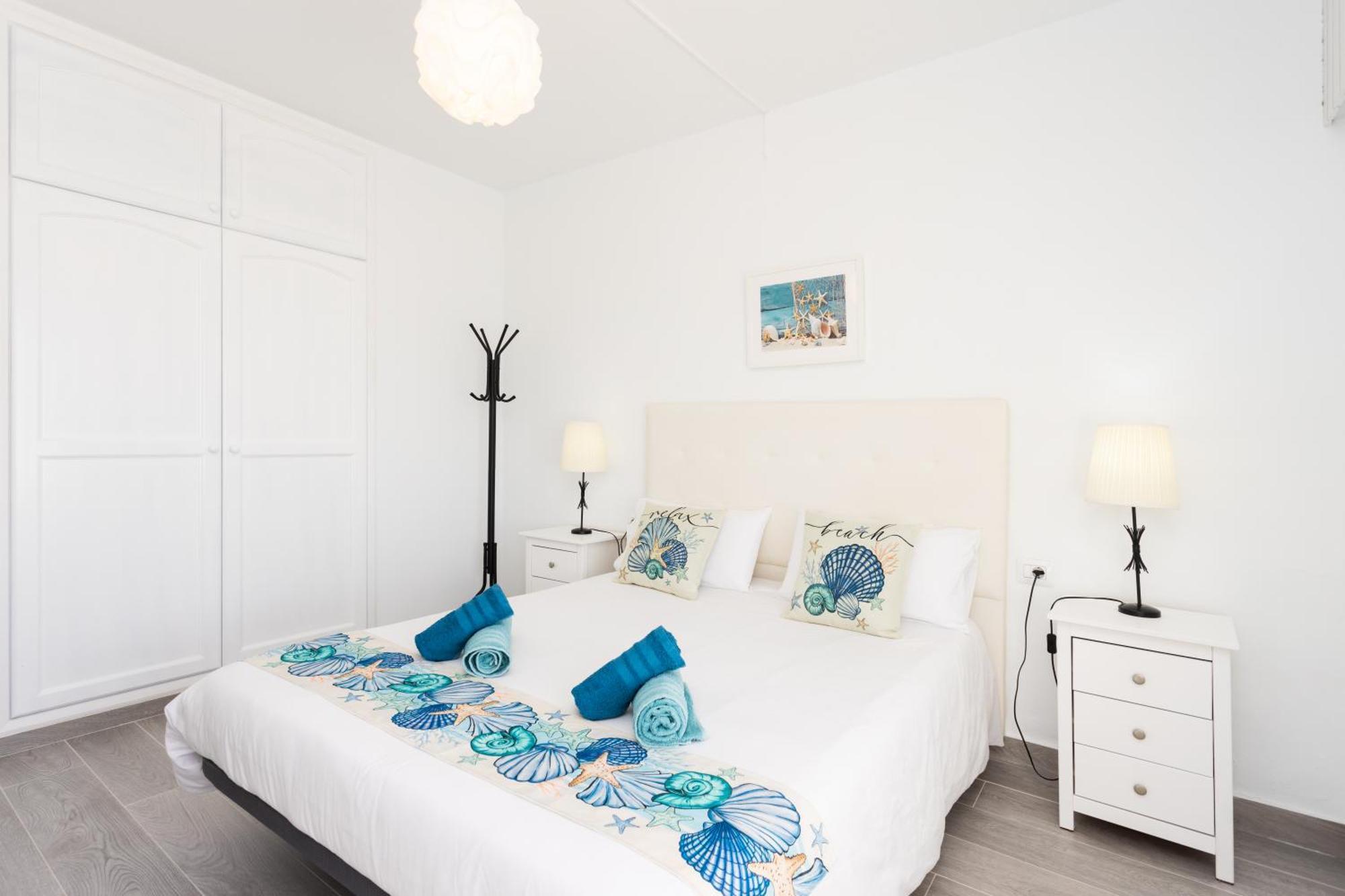 Coastal Dream With Heated Pool *