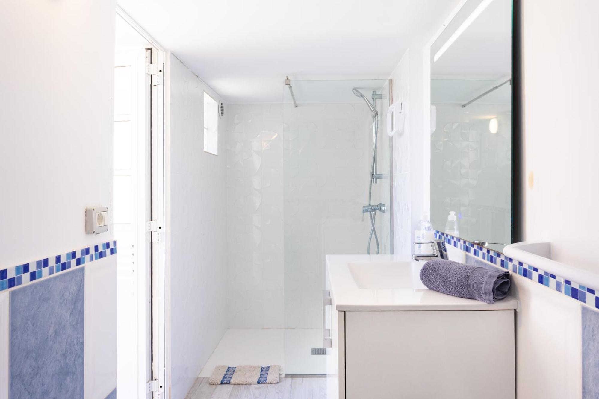 Coastal Dream With Heated Pool Hébergement de vacances