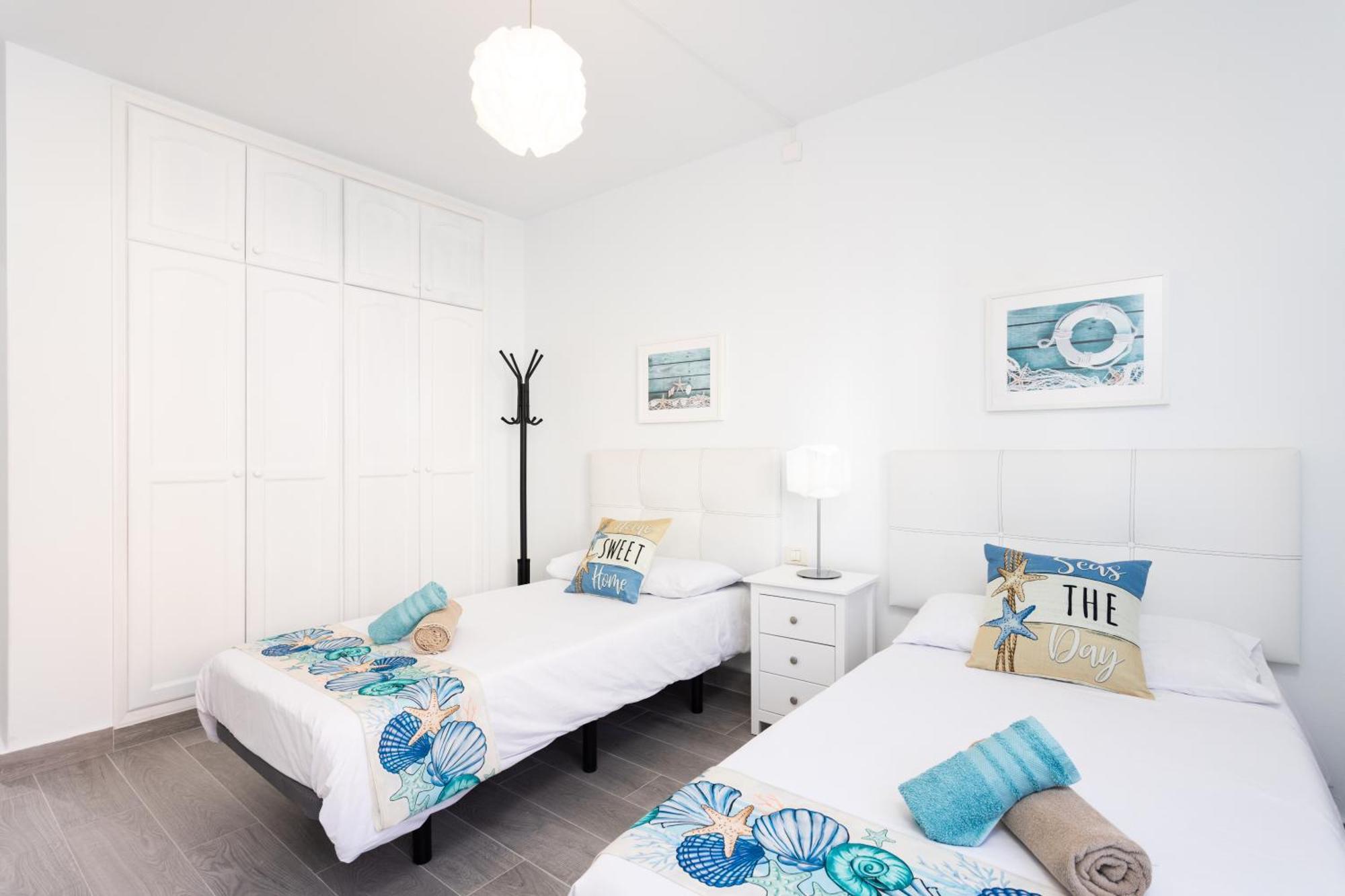 Coastal Dream With Heated Pool *