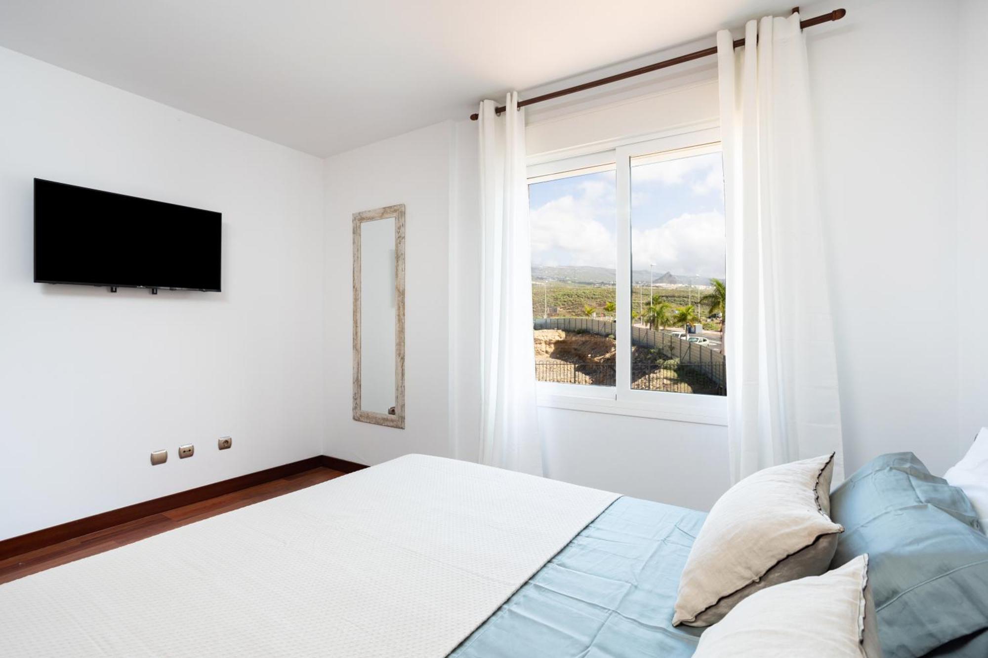 Classbnb - Exclusive With Private Pool 1 Kilometer From Cristianos *