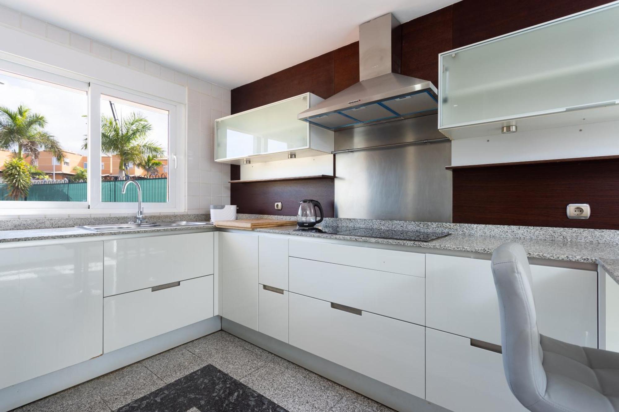 Classbnb - Exclusive With Private Pool 1 Kilometer From Cristianos *