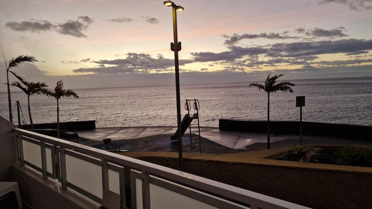 Warm & Cozy With Lovely Sea View Сasa de vacaciones