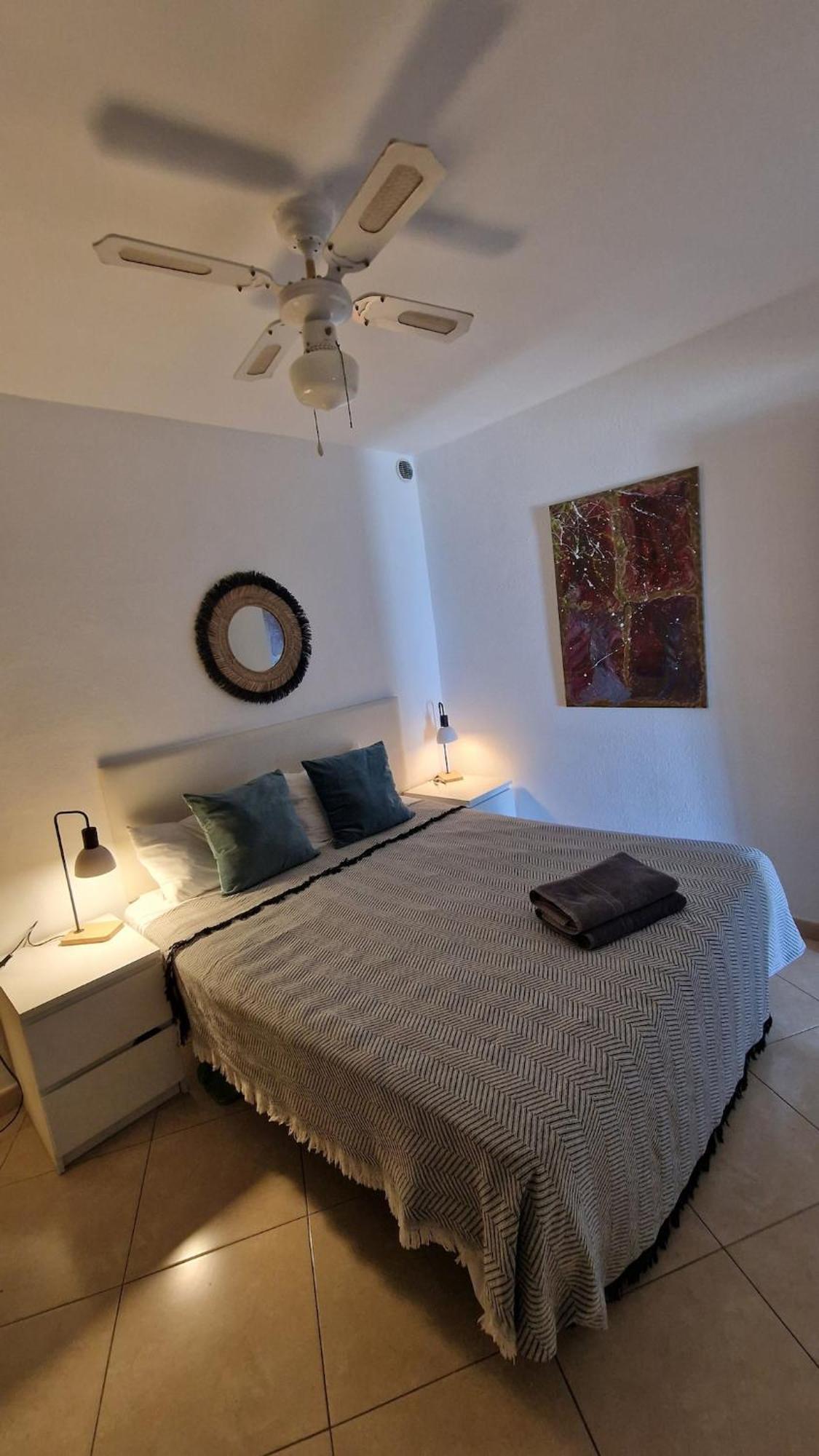 Warm & Cozy With Lovely Sea View Сasa de vacaciones
