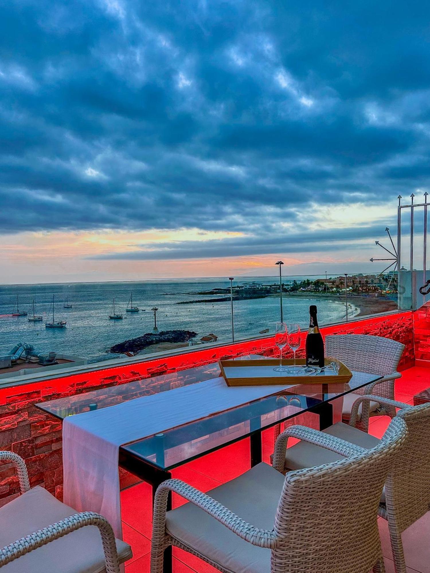 Penthouse Of Views Cristianos Apartment