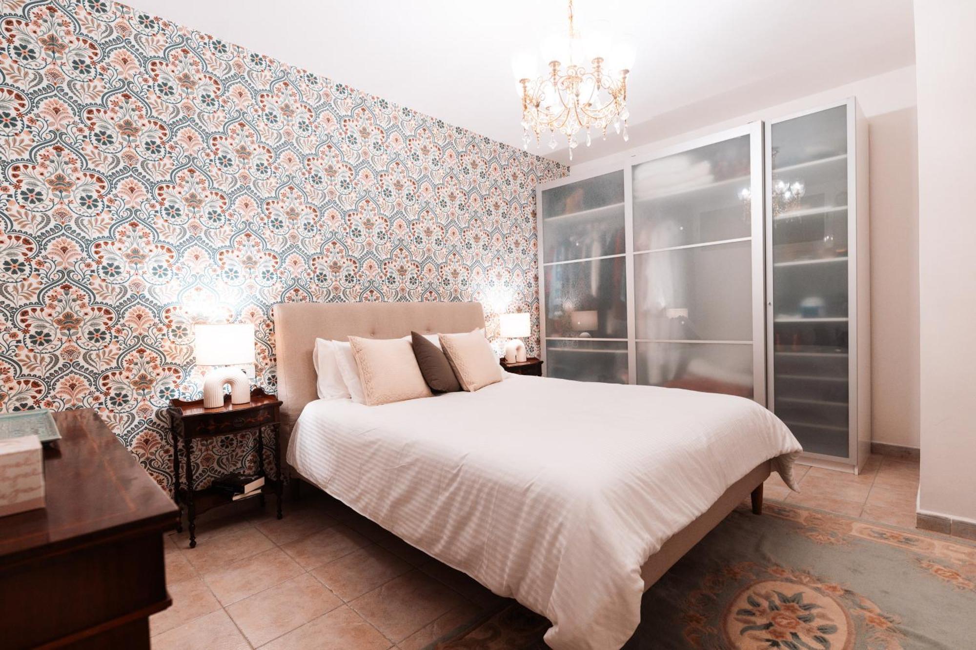 Villa Red-house *