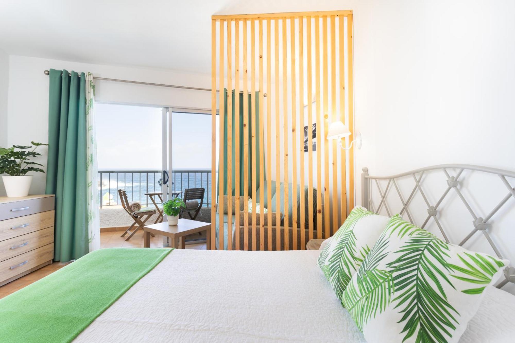 Cozy Seafront With Balcony & Ocean Views Apartment San Marcos (Tenerife)