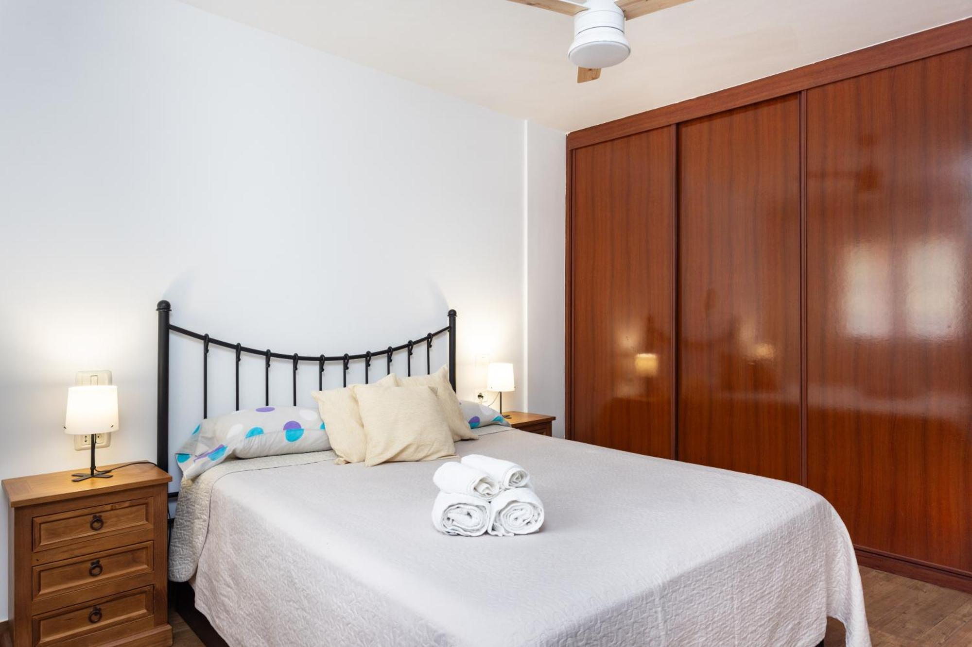 Elegante Y Luminoso Piso Recien Reformado Apartamento