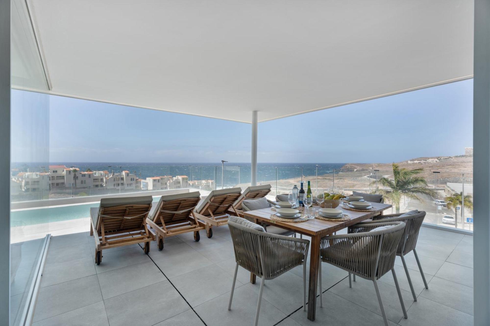 Callao Sunset View Villa