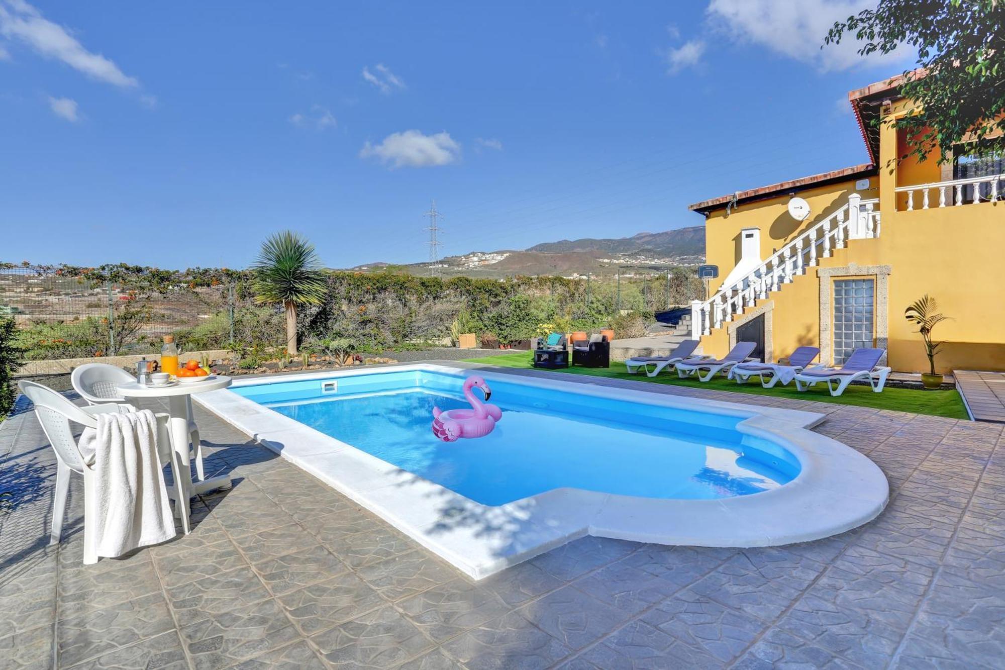 Private Heated Pool Apartment