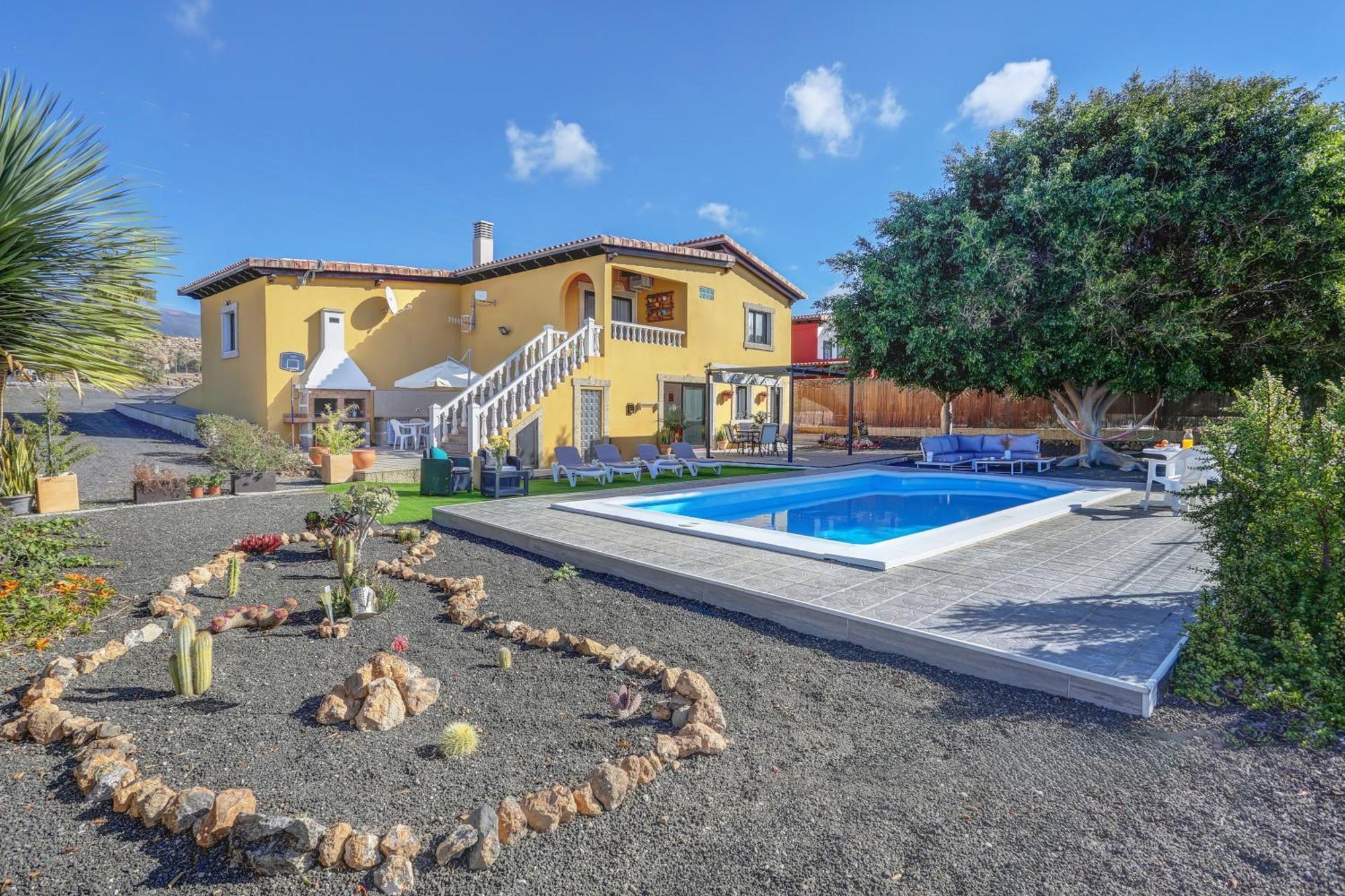 Private Heated Pool El Draguito