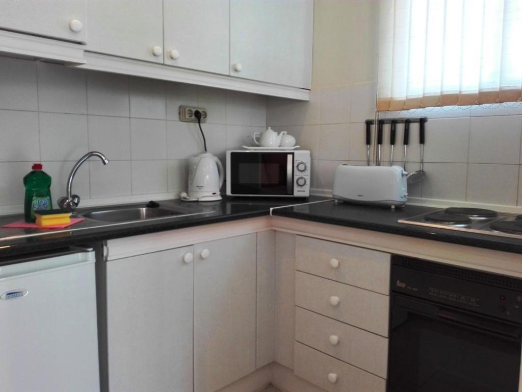 Golf Park, Golf Del Sur, Poolside First Floor Apartamento San Miguel de Abona