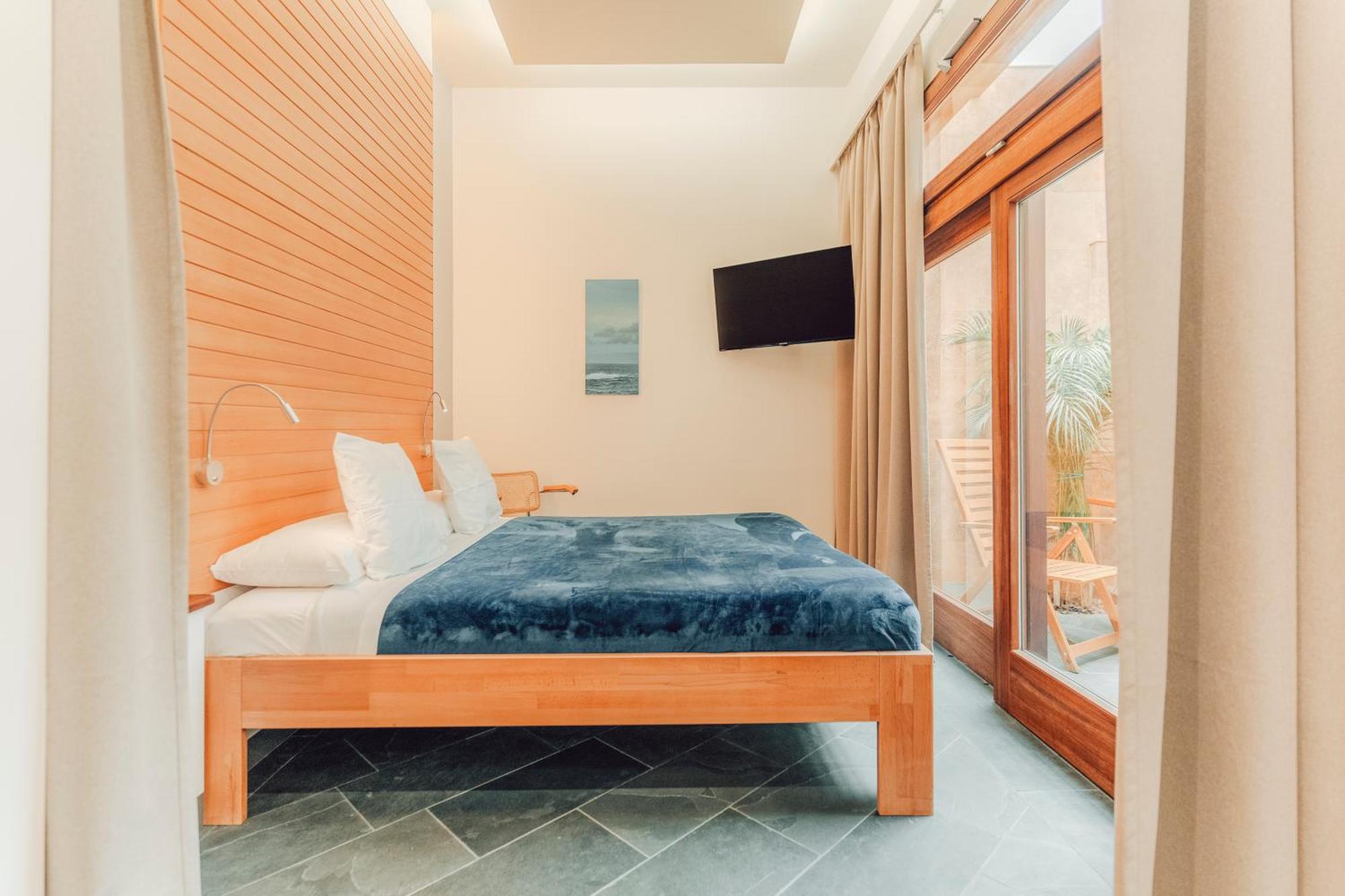 Arte Apartment