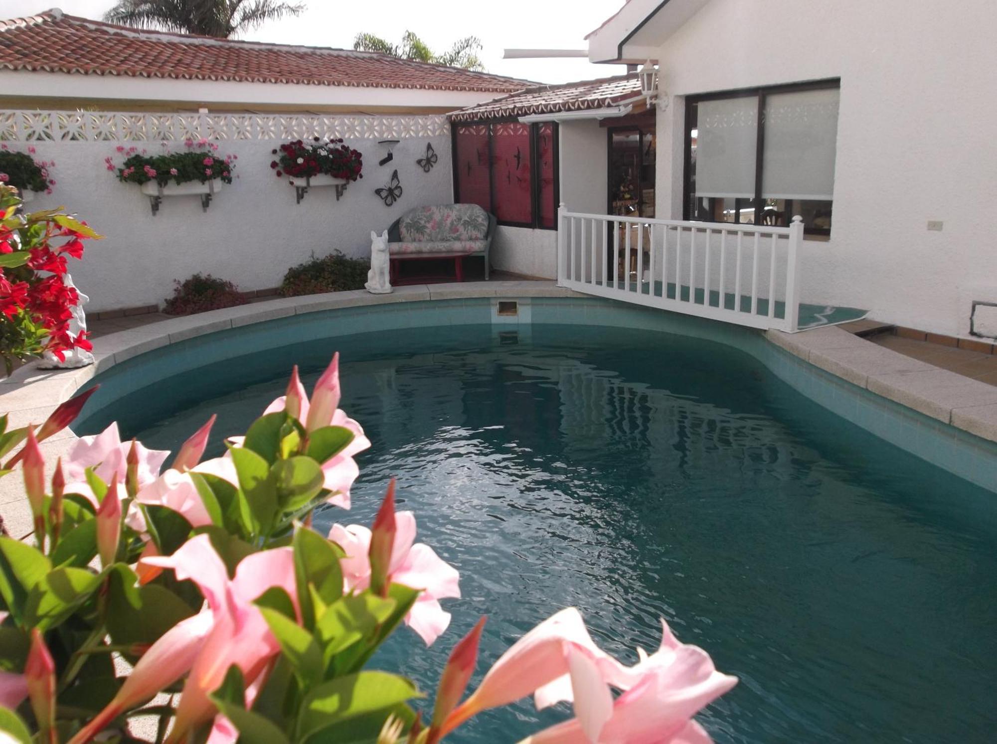 Сasa de vacaciones Piscina, Chalet, Tranquila *