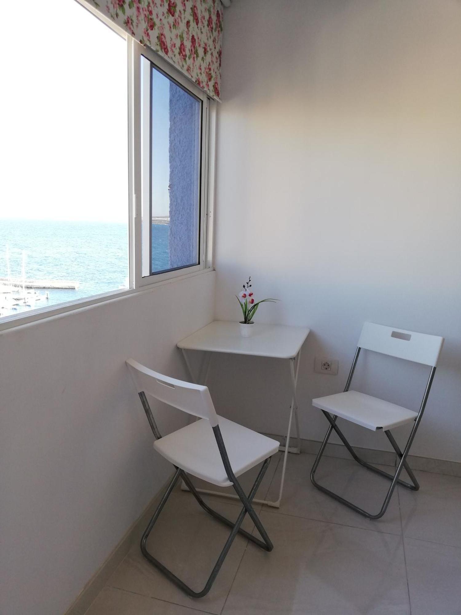 Fuer 2 Personen Und 1 Kind In Apartamento Candelaria
