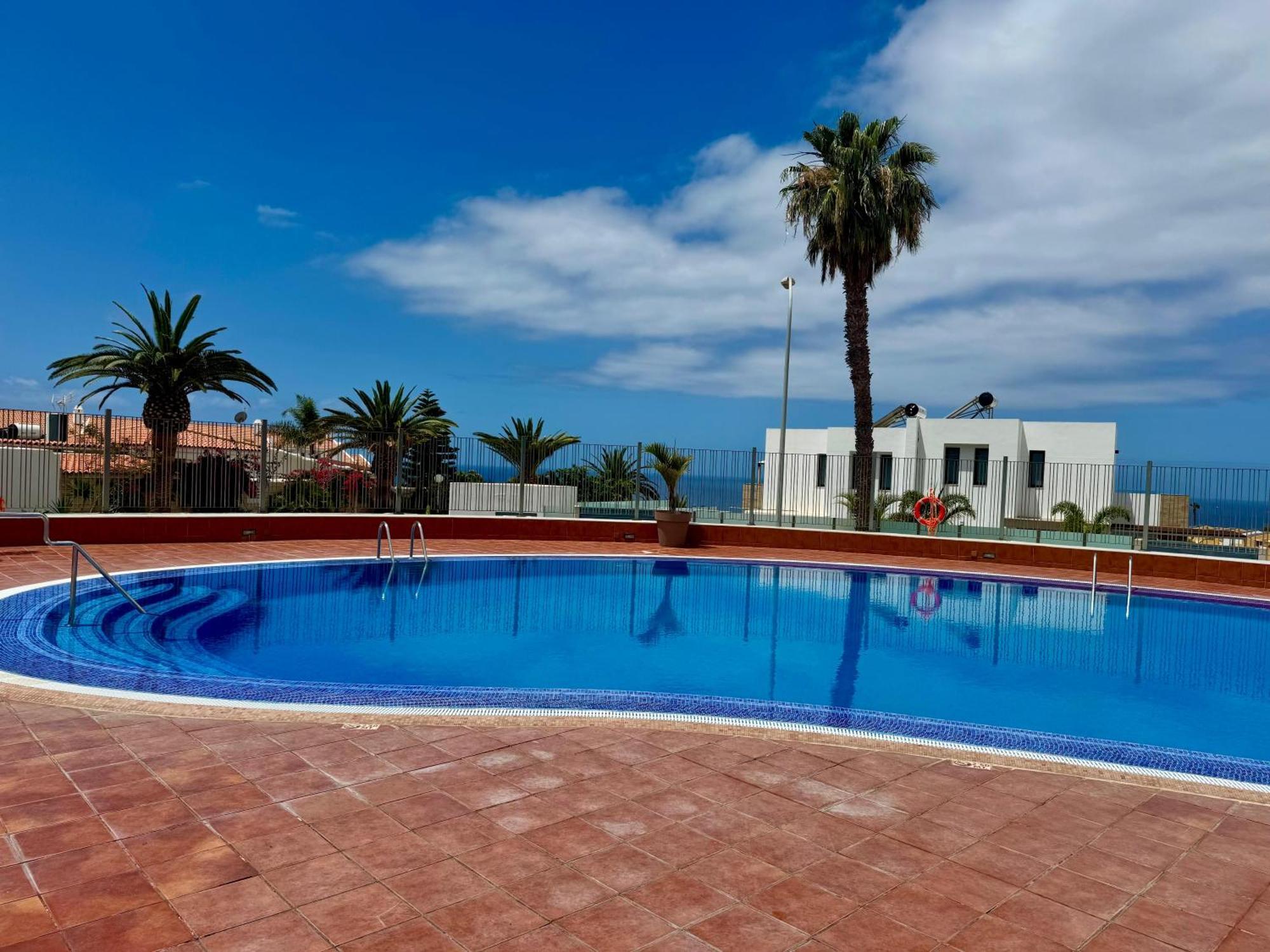 San Eugenio Charming Renovated Tenerife Apartment *
