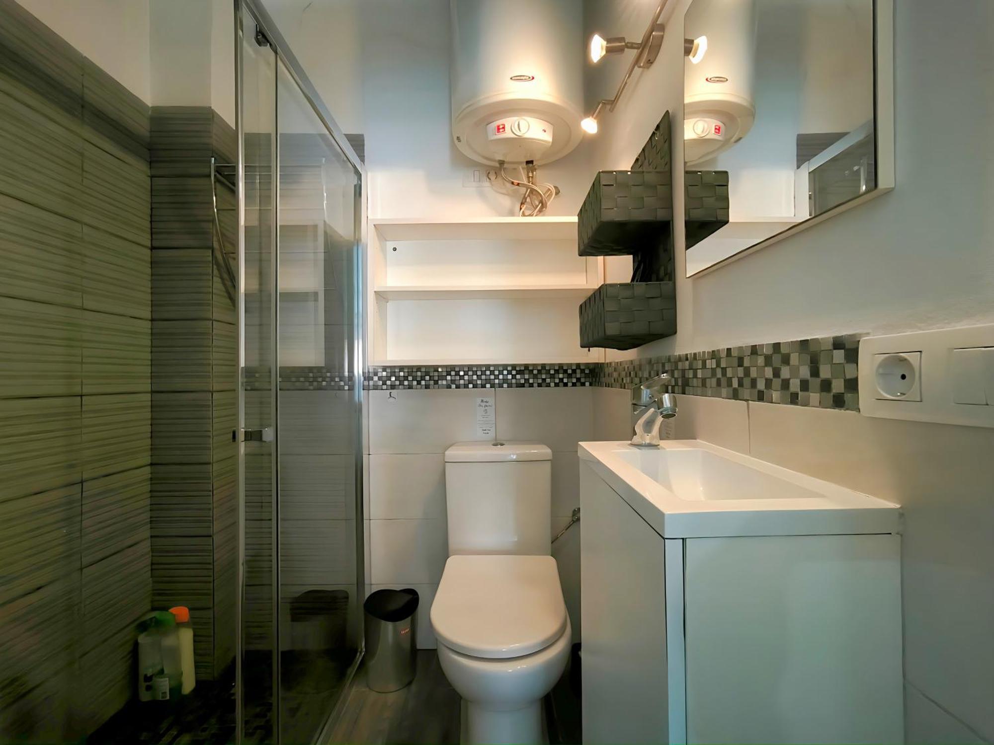 Coastal Getaway Apartment *