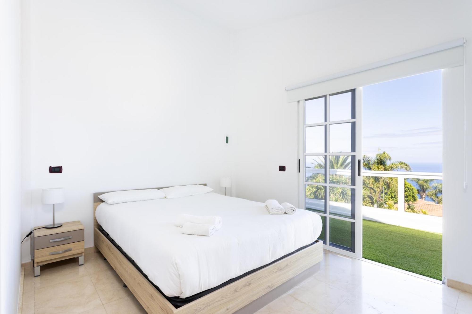Fantastic With Amazing Sea Views