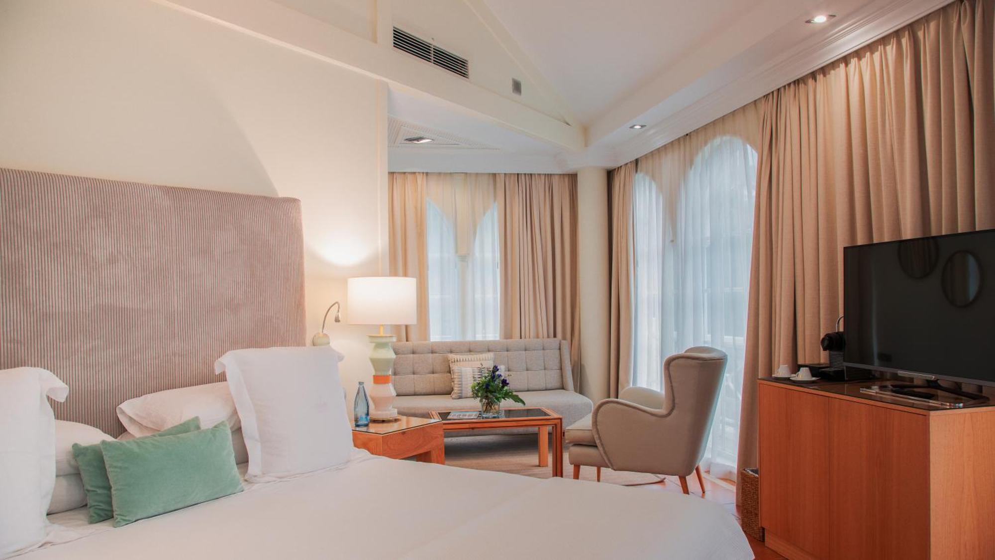 Bahía Del Duque Hotel 5*