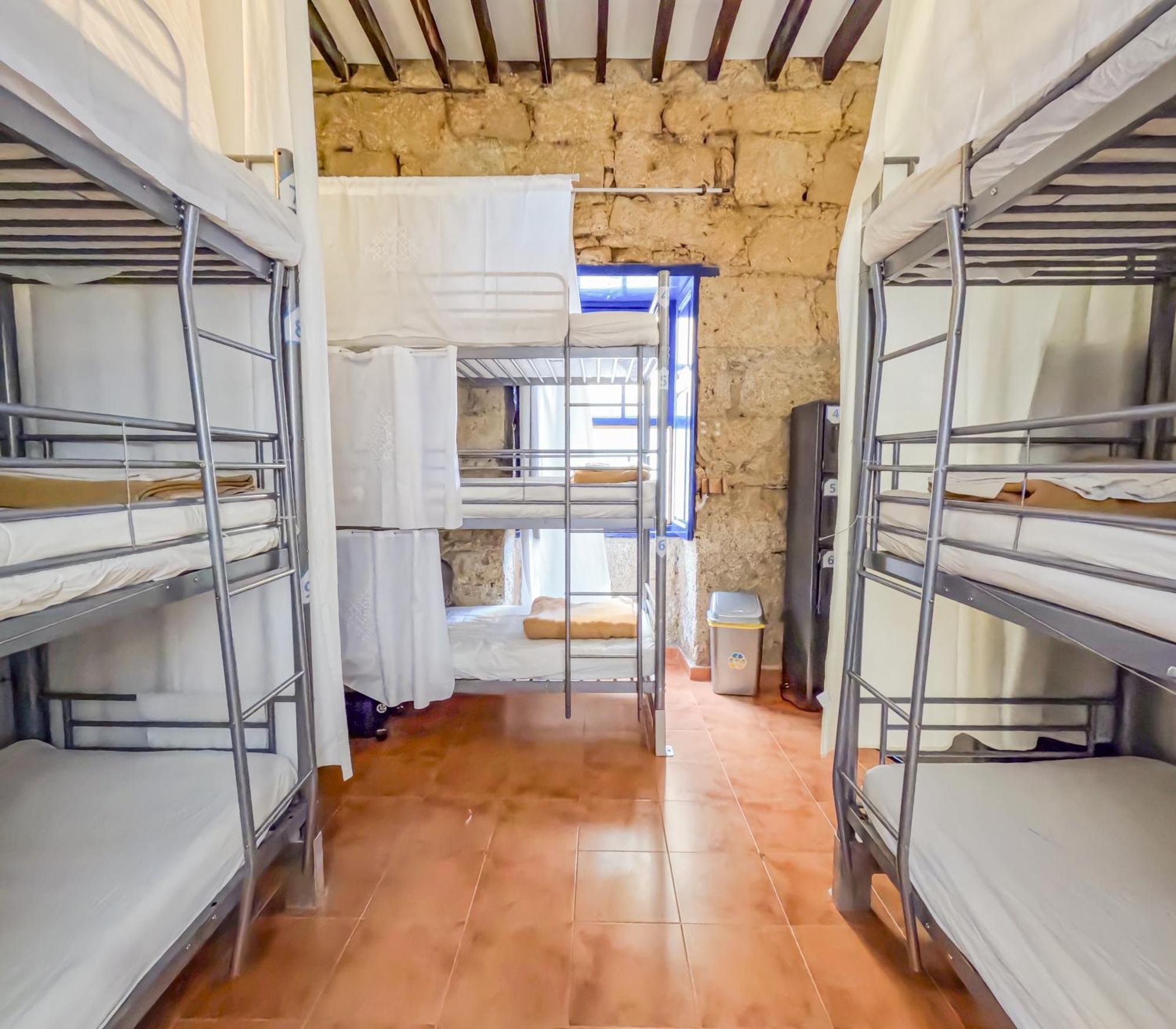 Hostel Ashavana Nest Hostel El Medano (Tenerife)