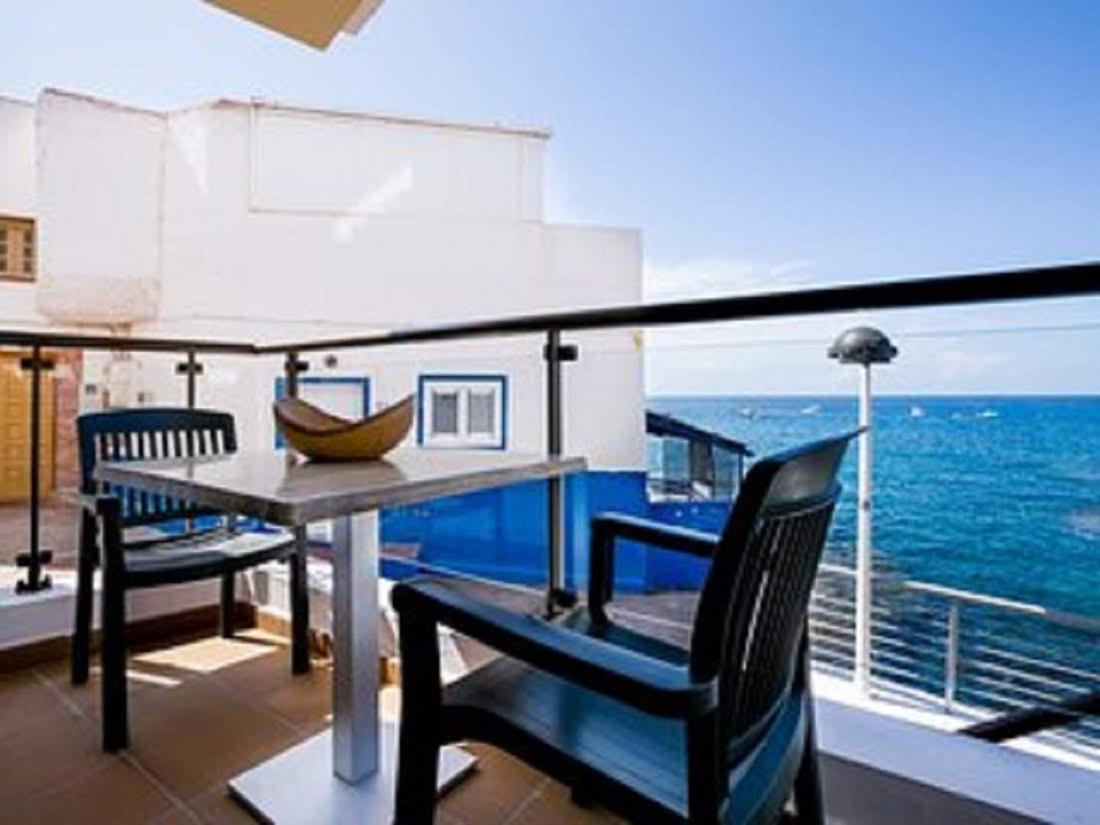 Apartment La Caleta Sunrises *