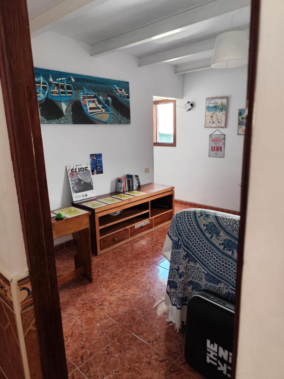 Guest house Banana Surf House