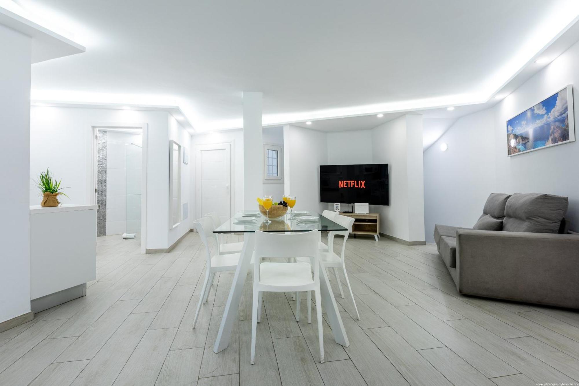 55 Party Group Americas Apartment Playa de las Americas (Tenerife)