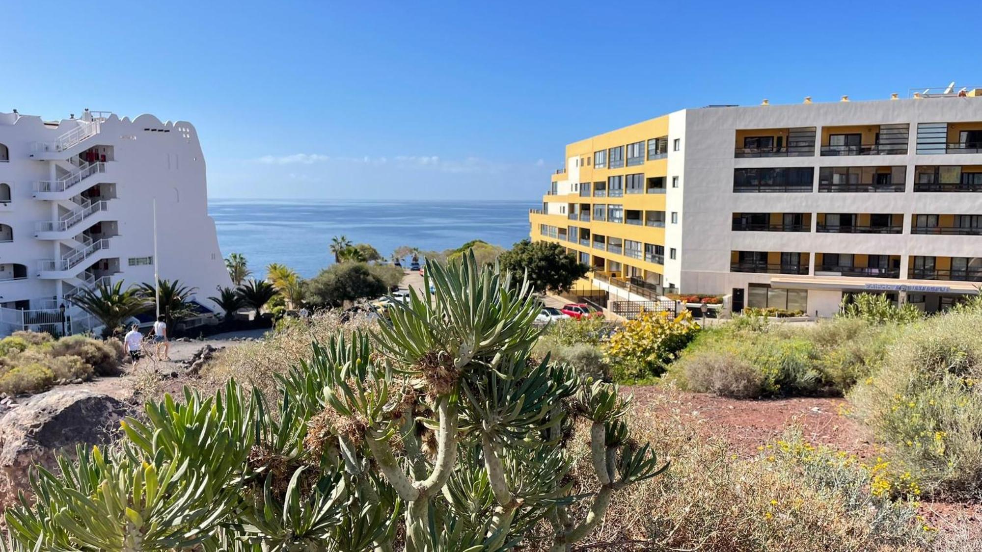 Apartment Isla Feliz In Golf Del Sur Cozy With Terrace, Pool & Parking *