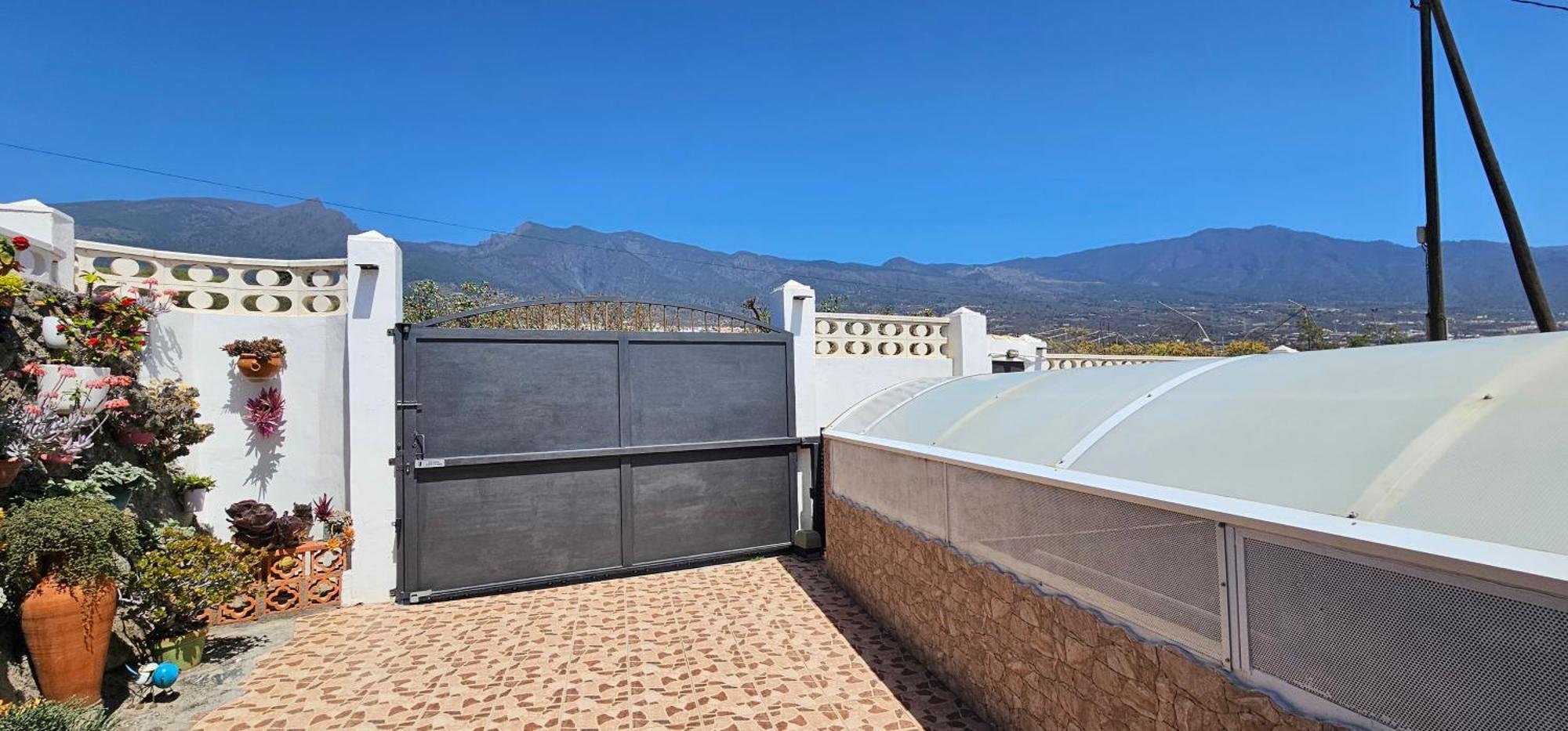 Country house Eneida La Hidalga