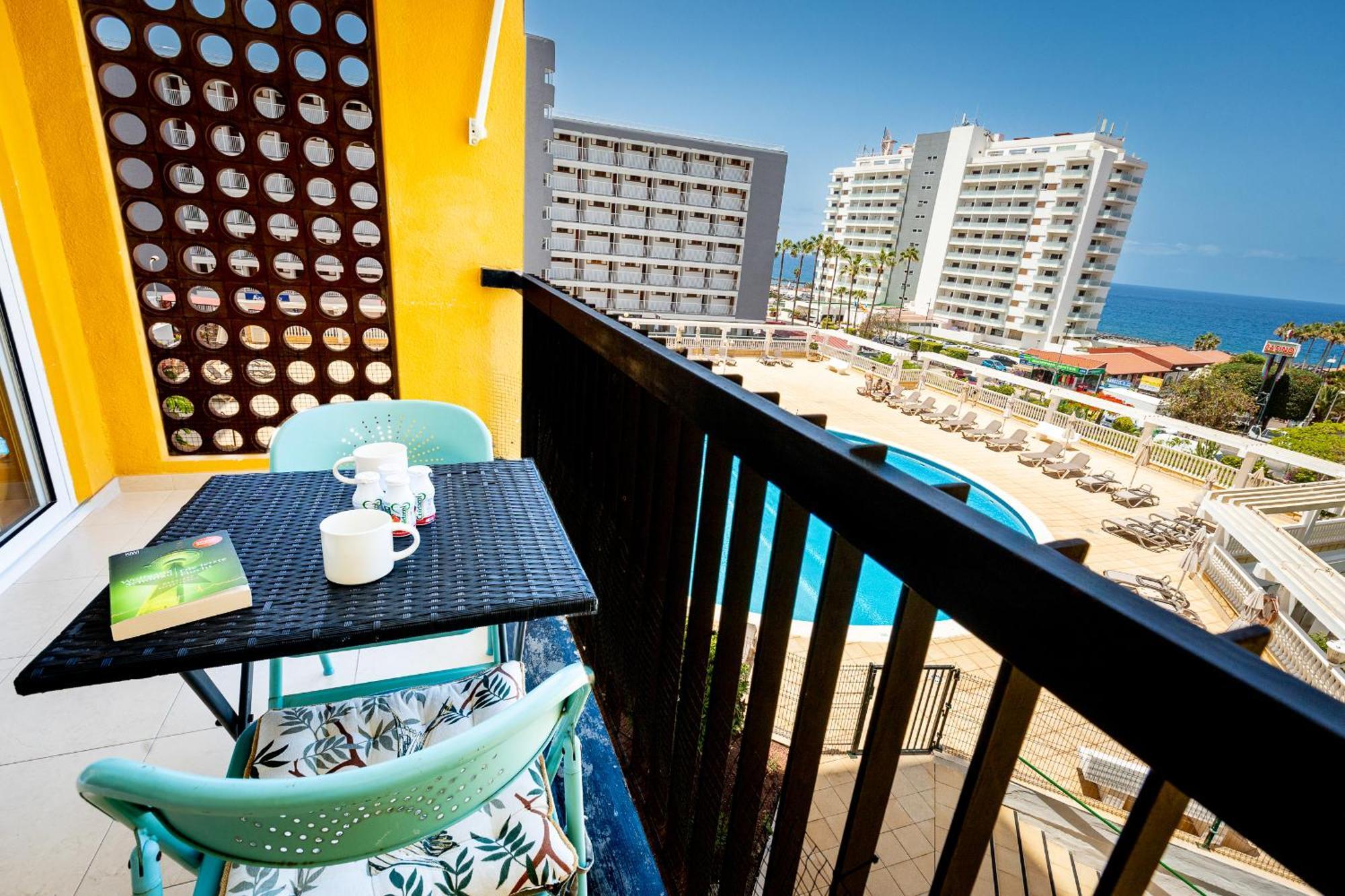 Apartment 32 Bright Copacabana Ocean View Free Wifi Costa Adeje (Tenerife)