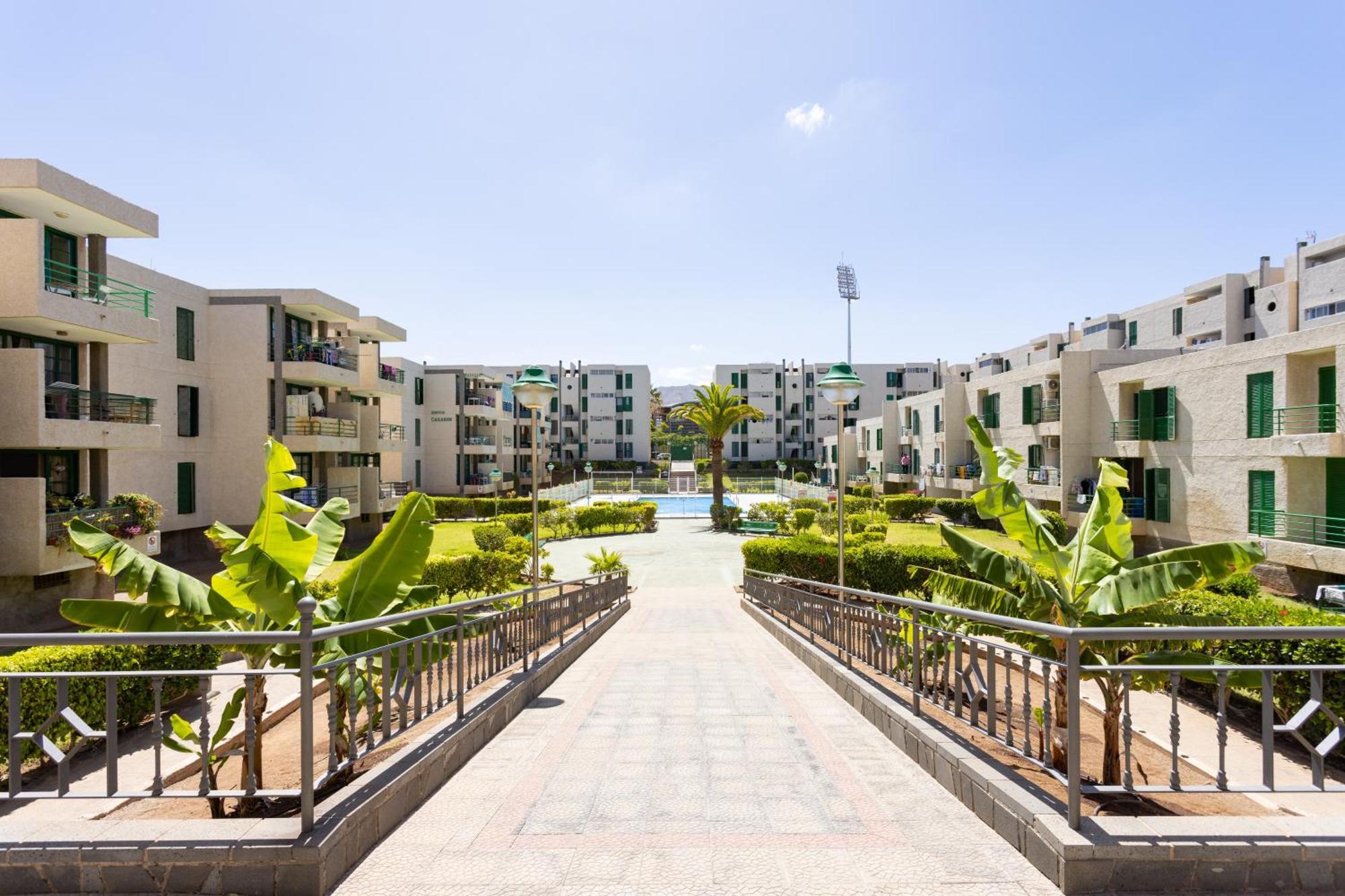 Three Spacious 150m From The Americas Promenade Apartment Arona (Tenerife)