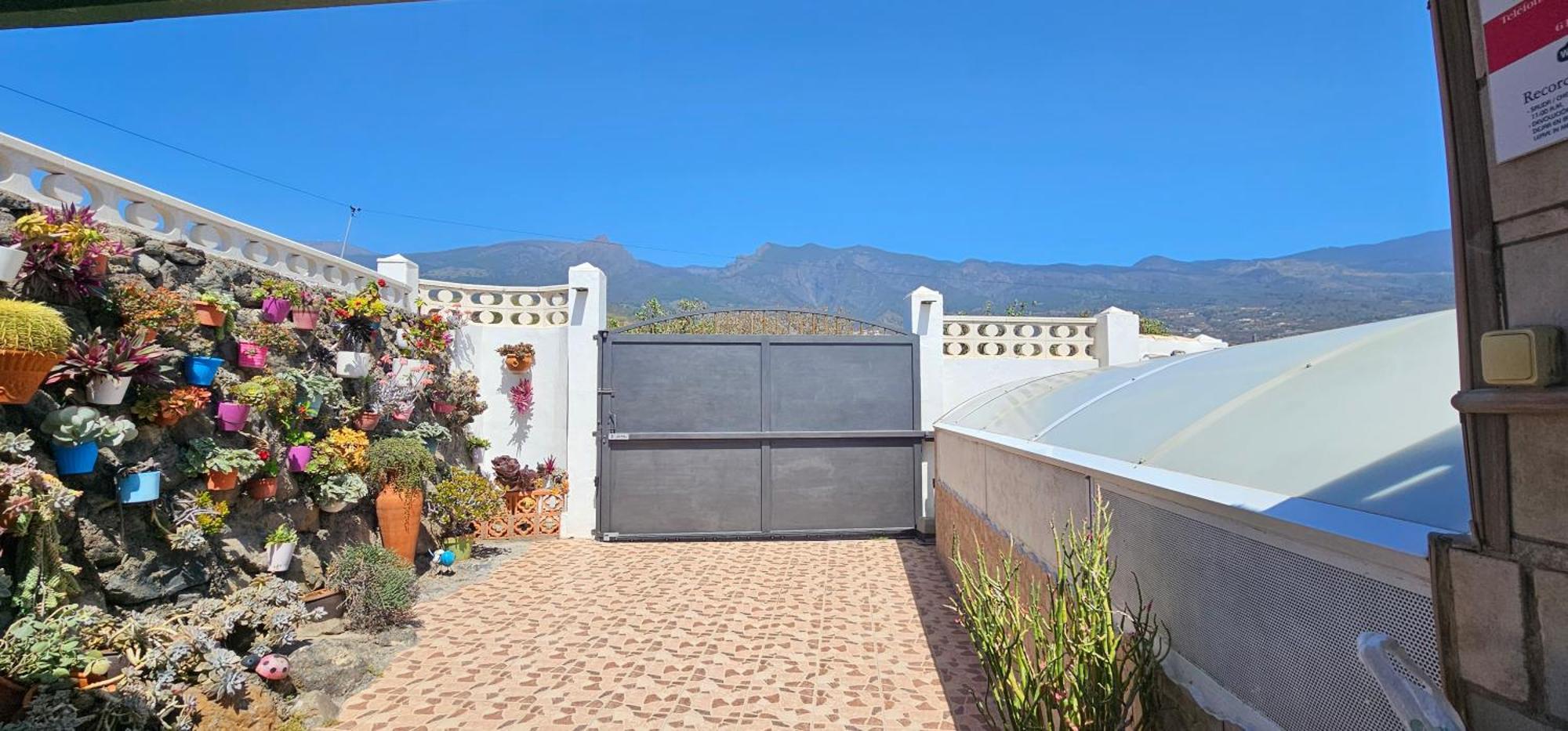 Country house Eneida La Hidalga