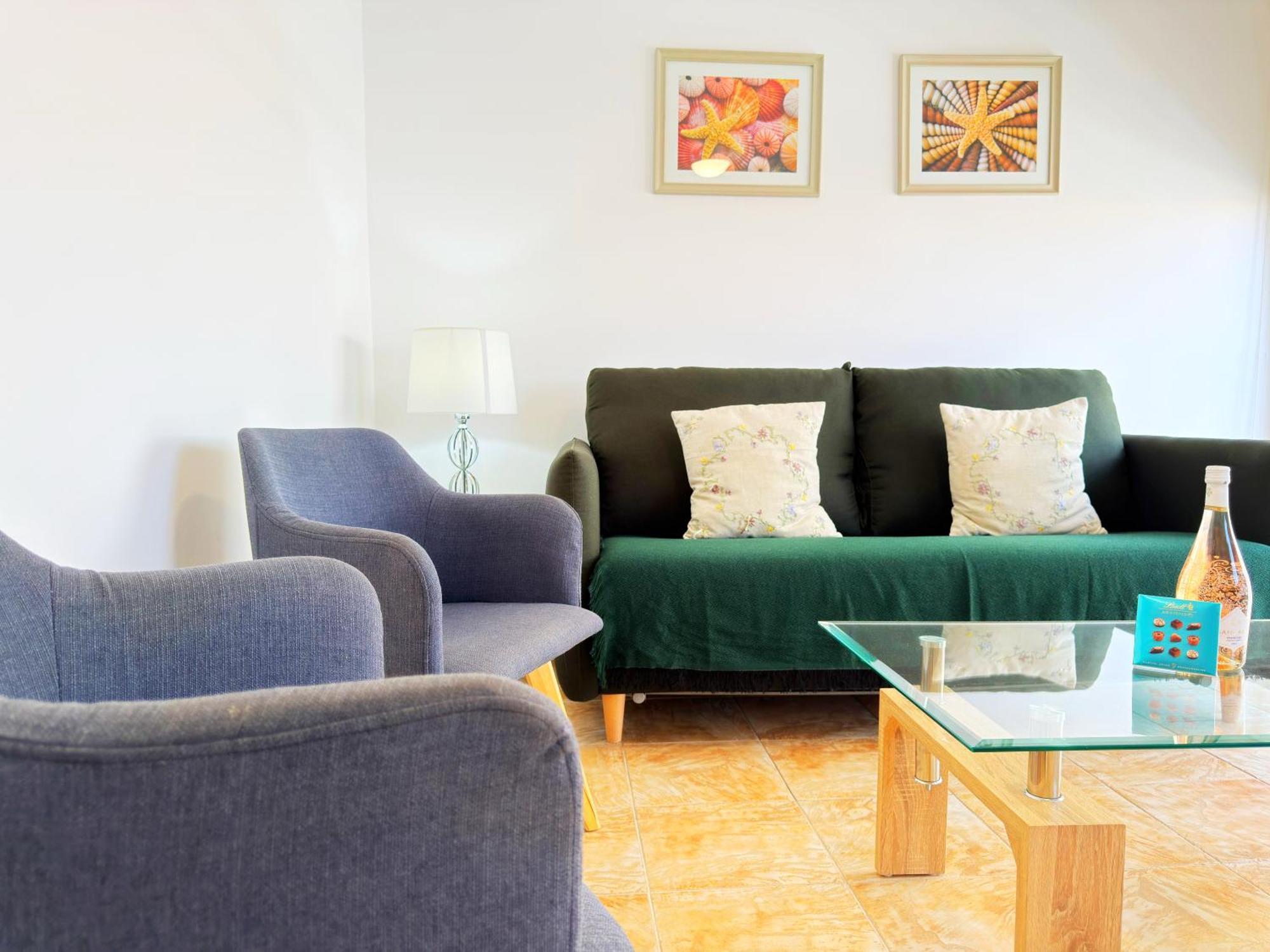 Rentaliday Blue Apartment