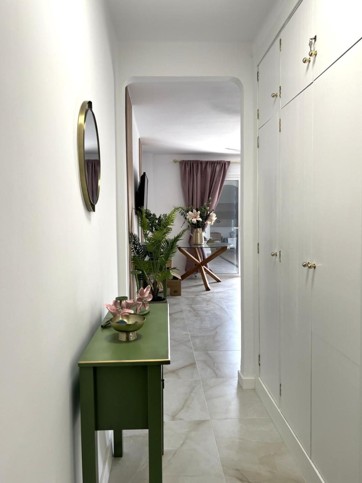 New! Sea View With Aircon In Center Of Americas Apartment