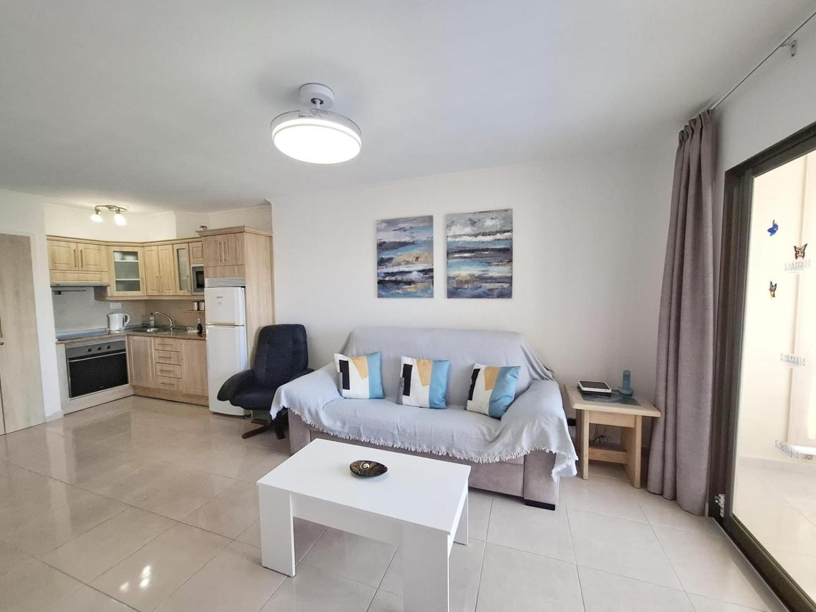 Castle Margherita's Apartamento Los Cristianos (Tenerife)