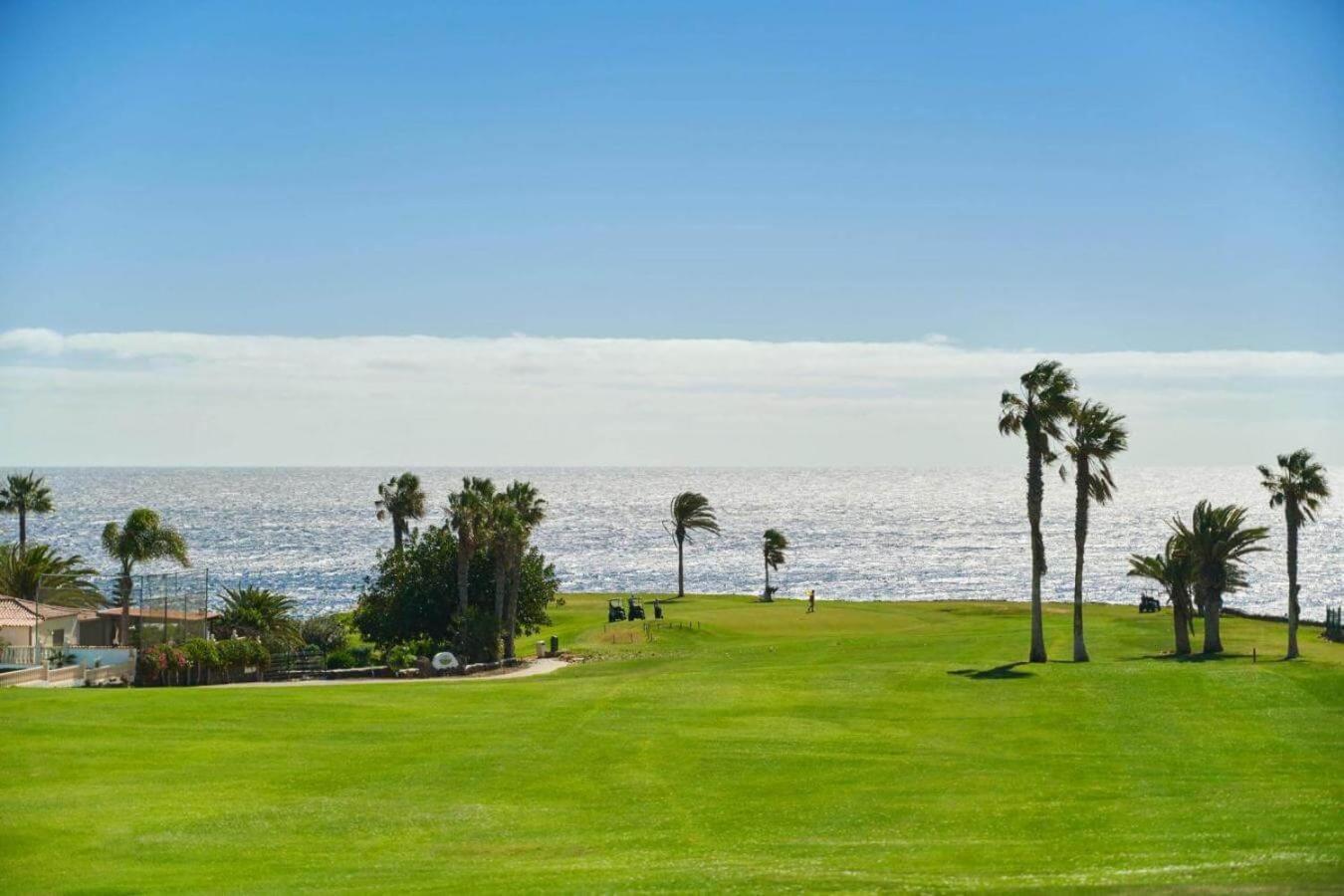 Relax Y Golf Con Aire Acondicionado *