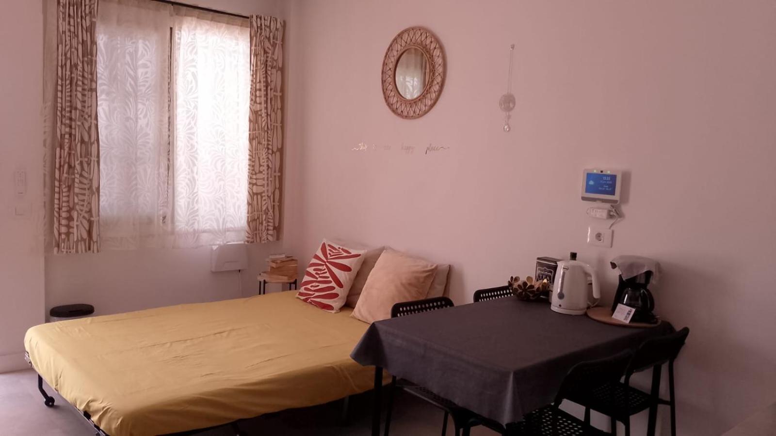 Cristianos Tipaki Appartement *
