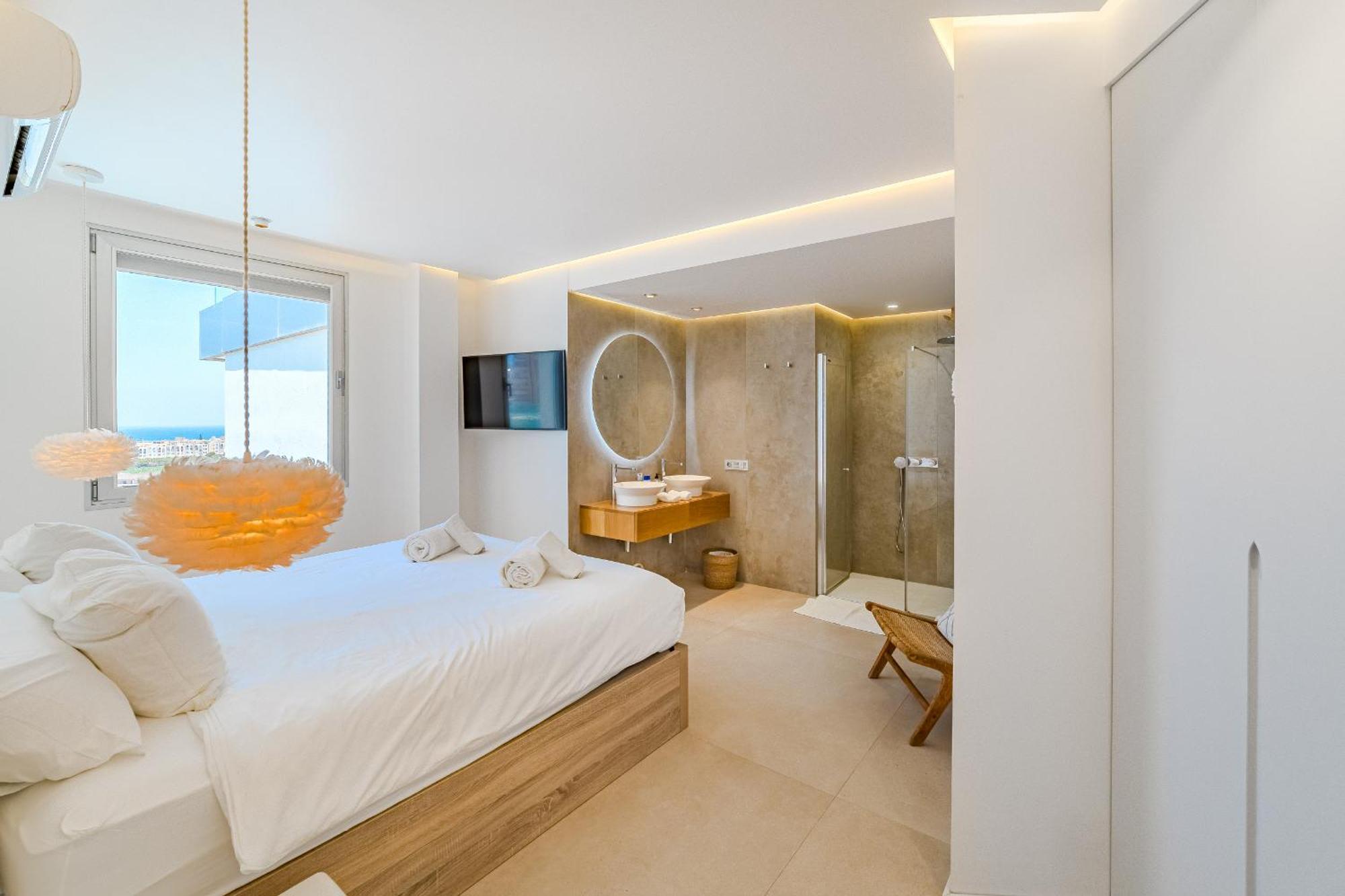 Apartment Ocean Garden Sunset & Sunrise - Heated Pool *