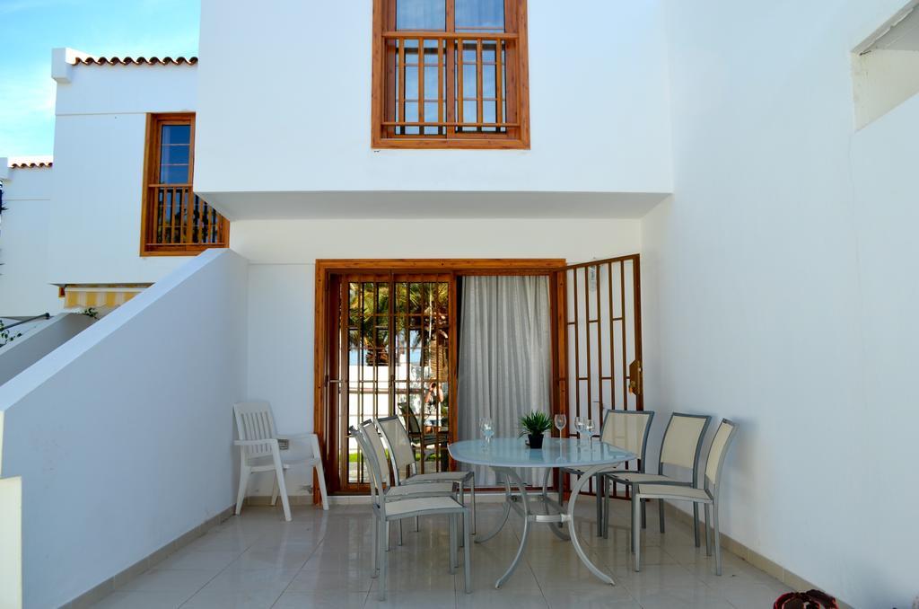 Club Olympus In Garden Appartement