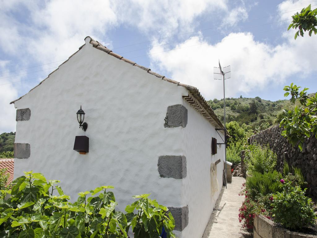 La Cuna *