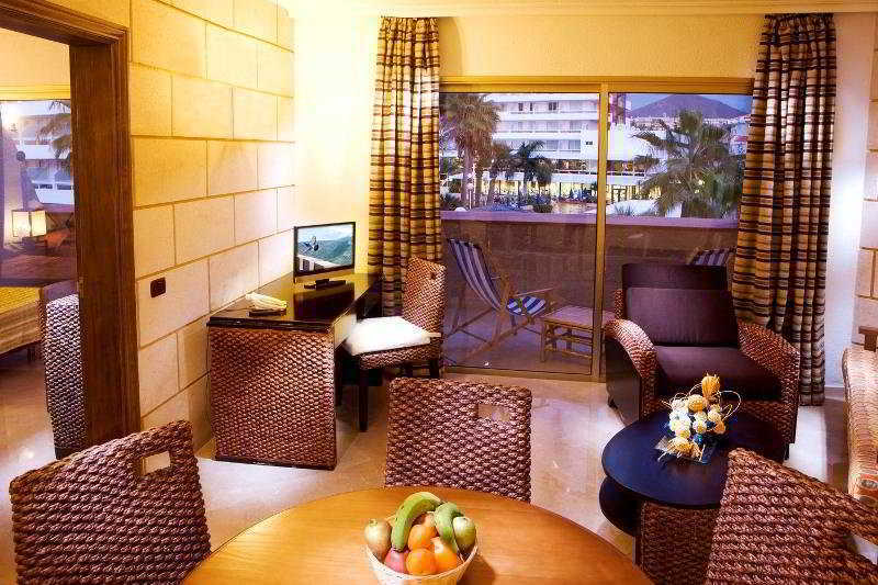 Piramides Hotel Playa de las Américas