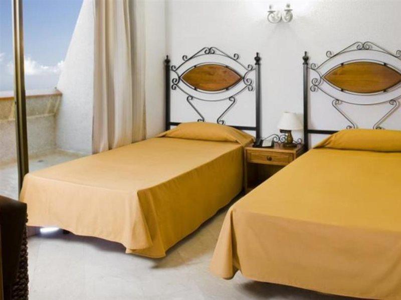 Piramides Hotel